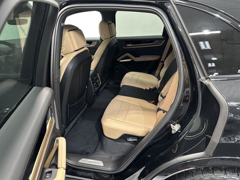 New 2026 Porsche Cayenne AWD/4WD image 35