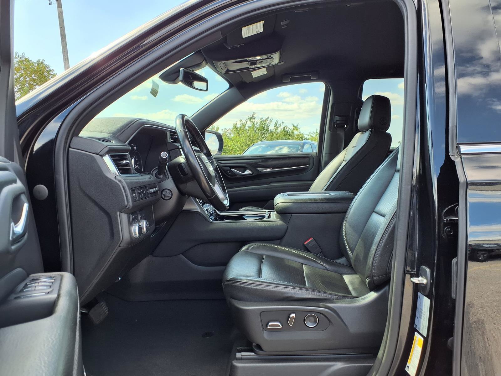 Used 2021 GMC Yukon Denali AWD/4WD image 23