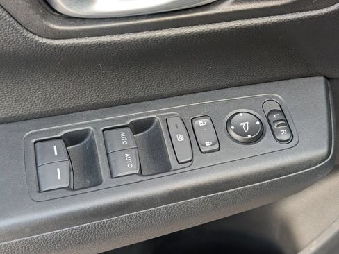 Used 2024 Honda CR-V Sport image 19