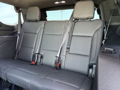 Used 2022 Chevrolet Tahoe Z71 AWD/4WD image 30