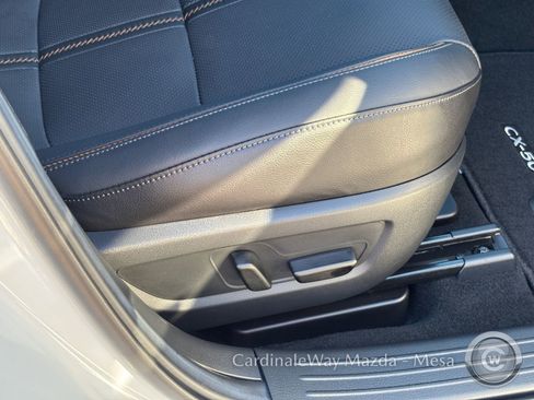 Used 2025 MAZDA CX-50 2.5 Hybrid w/ Weather Package image 13