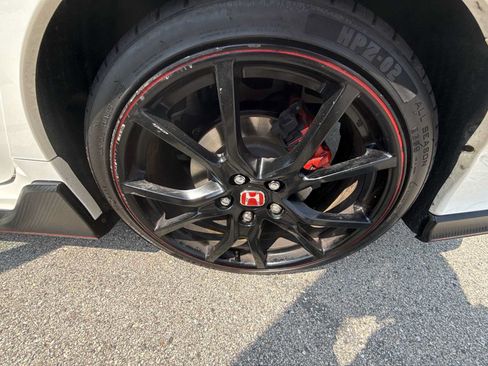 Used 2019 Honda Civic Type R image 30