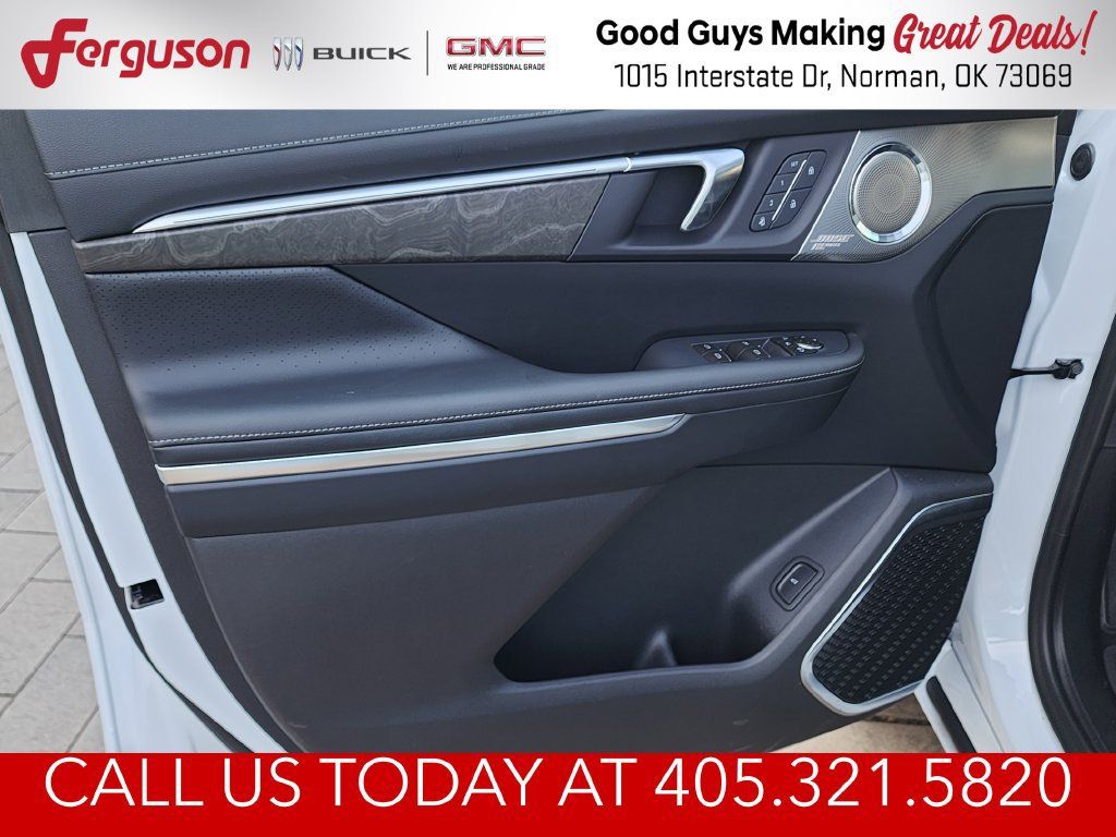New 2027 Buick Enclave Avenir AWD/4WD image 13