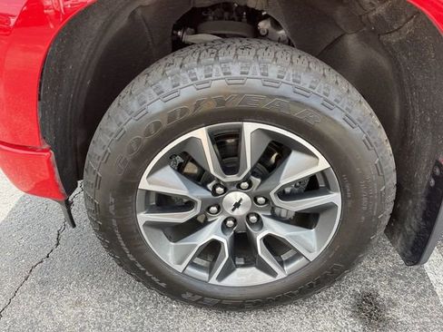 Used 2023 Chevrolet Silverado 1500 RST w/ LPO, Liner Protection Package AWD/4WD image 10