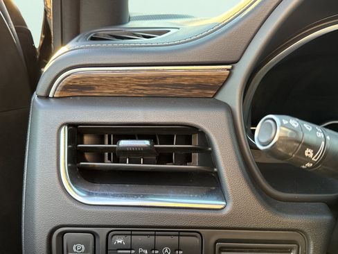 Used 2024 Chevrolet Tahoe Premier image 46