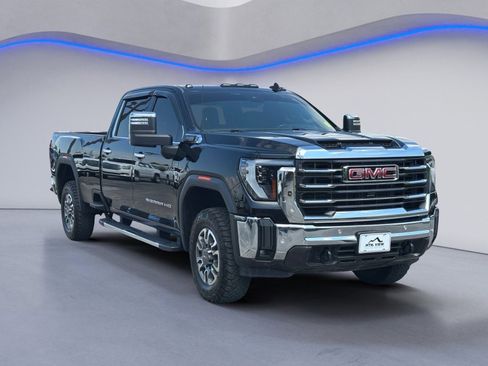 Used 2024 GMC Sierra 2500 SLT w/ Texas SLT Premium Package AWD/4WD image 9