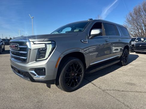New 2026 GMC Yukon XL Elevation image 2