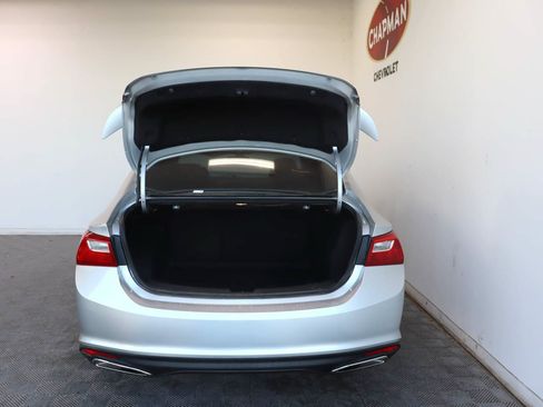 Used 2022 Chevrolet Malibu RS FWD image 5