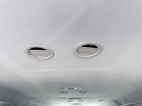 Used 2023 Ford Transit 350 XLT image 10