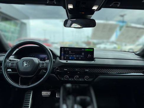 Used 2024 Honda Accord Sport image 12