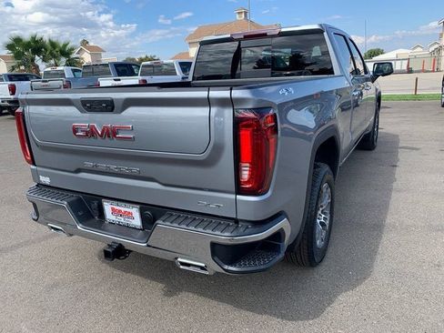 New 2026 GMC Sierra 1500 SLT w/ SLT Convenience Package image 7