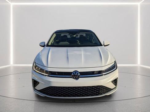 New 2026 Volkswagen Jetta SE image 8