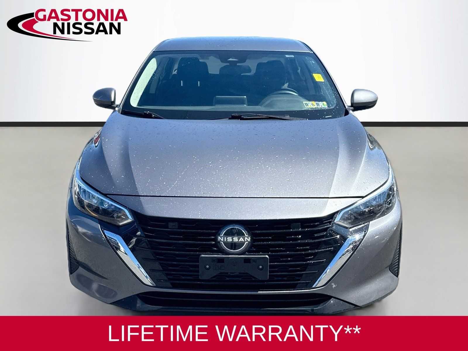 Used 2024 Nissan Sentra SV FWD image 2