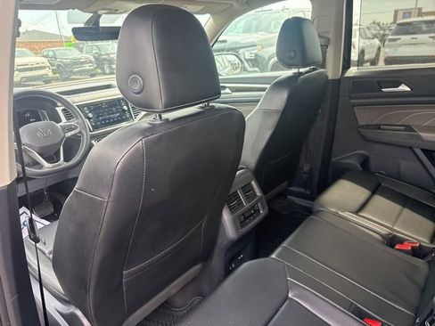 Used 2022 Volkswagen Atlas SE FWD image 25