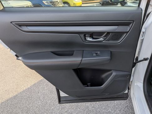 Used 2025 Honda CR-V Sport-L image 26