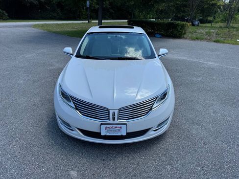 Used 2016 Lincoln MKZ AWD w/ Equipment Group 300A Reserve image 4