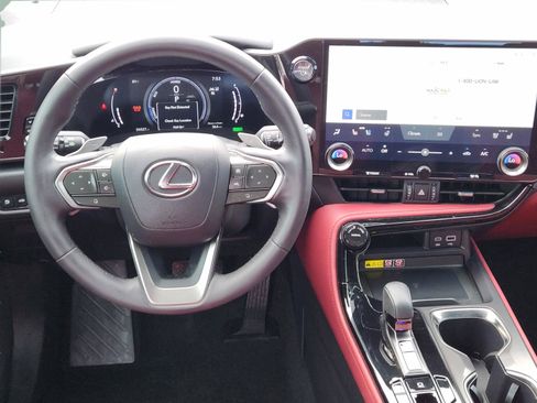 Certified 2024 Lexus NX 350h AWD image 9