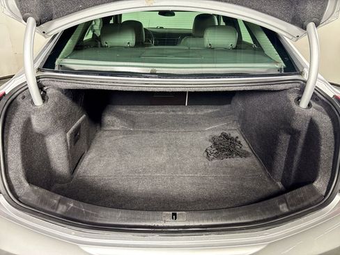 Used 2017 Cadillac XTS Luxury image 21