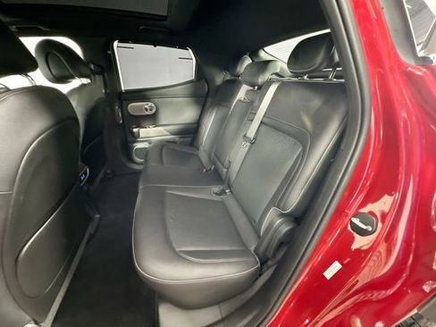 Used 2023 Genesis GV60 Advanced image 28