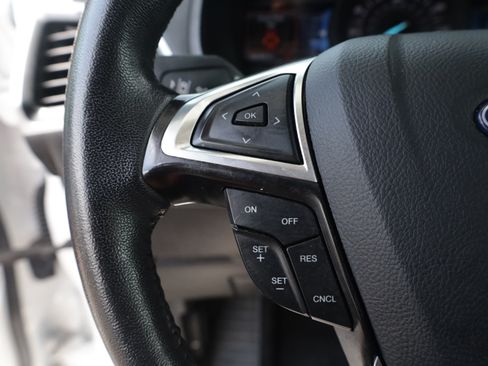Used 2024 Ford Edge SEL AWD/4WD image 17