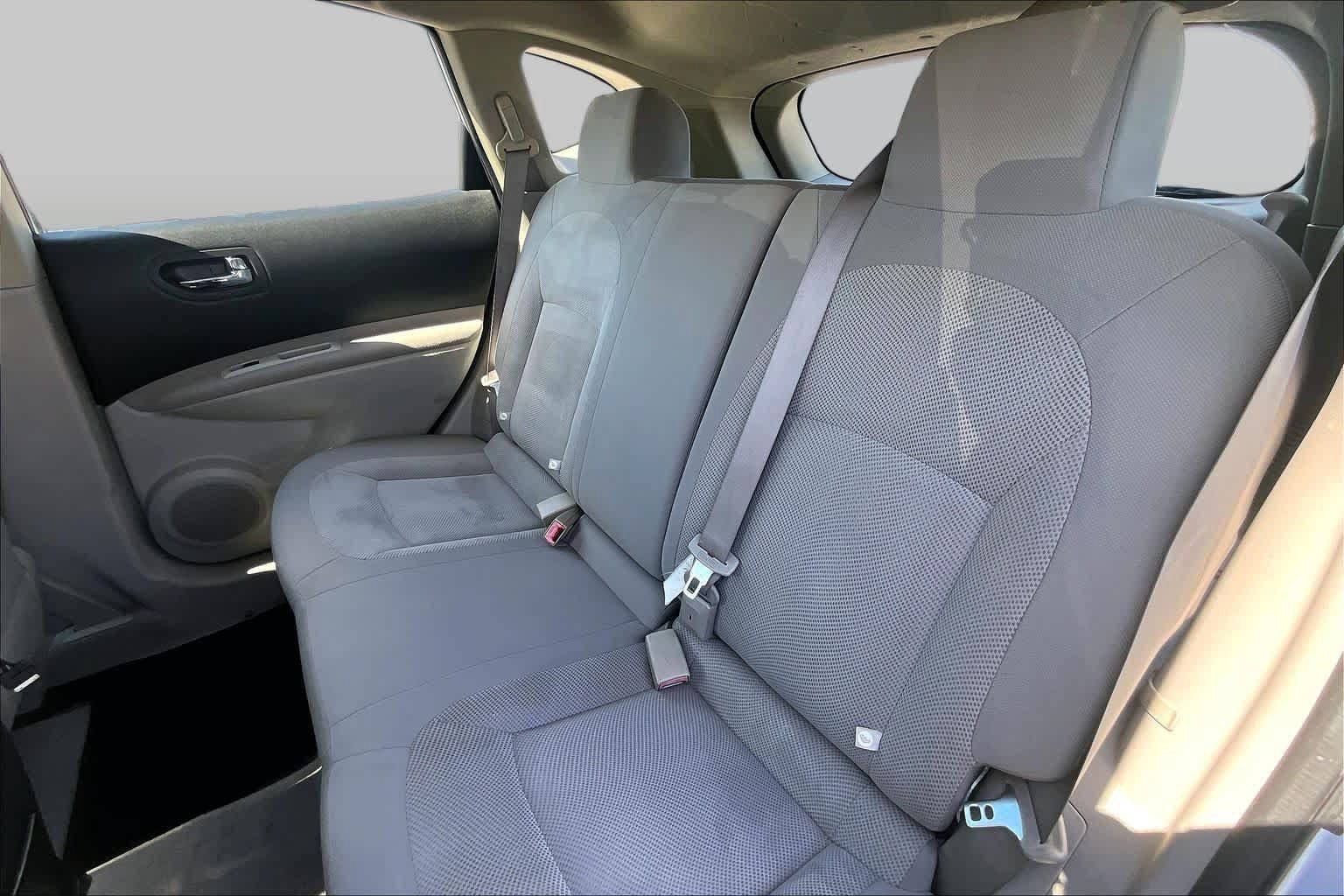 Used 2011 Nissan Rogue S FWD image 20