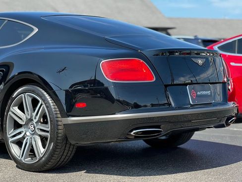 Used 2016 Bentley Continental GT image 23