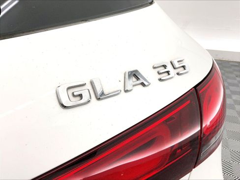 Certified 2023 Mercedes-Benz GLA 35 AMG 4MATIC image 32