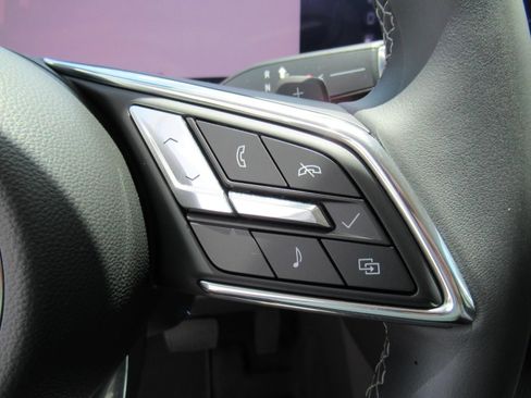 Used 2024 Buick Envision Preferred AWD/4WD image 23