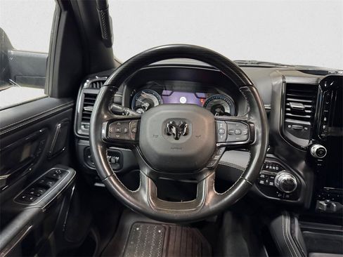 Used 2022 RAM 1500 Limited image 12
