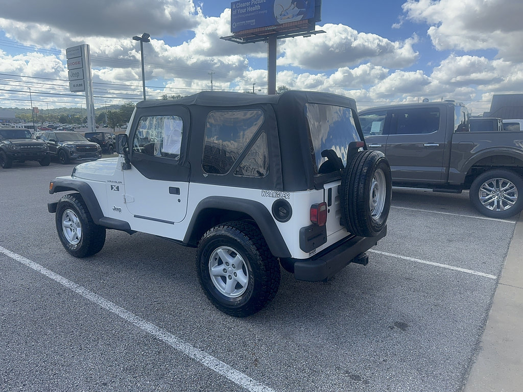 Used 2002 Jeep Wrangler X AWD/4WD image 8