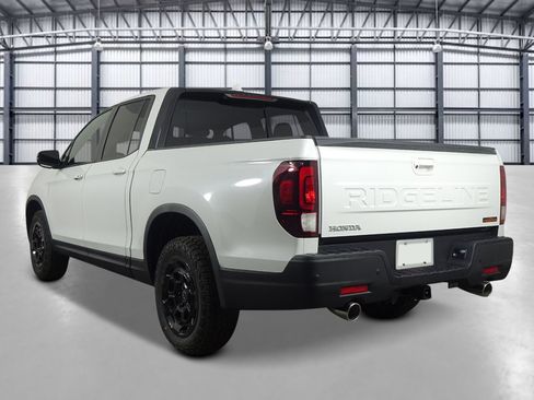 New 2026 Honda Ridgeline TrailSport image 3