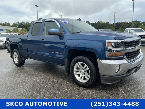 Used 2019 Chevrolet Silverado 1500 LT w/ All Star Edition AWD/4WD image 7