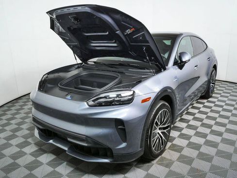 New 2026 Porsche Cayenne S AWD/4WD image 36