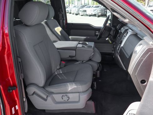 Used 2014 Ford F150 XLT w/ XLT Chrome Package image 36