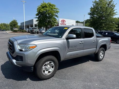 Used 2020 Toyota Tacoma SR w/ SR Convenience Package RWD image 1