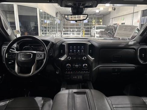 Used 2021 GMC Sierra 3500 Denali w/ Denali Ultimate Package AWD/4WD image 29