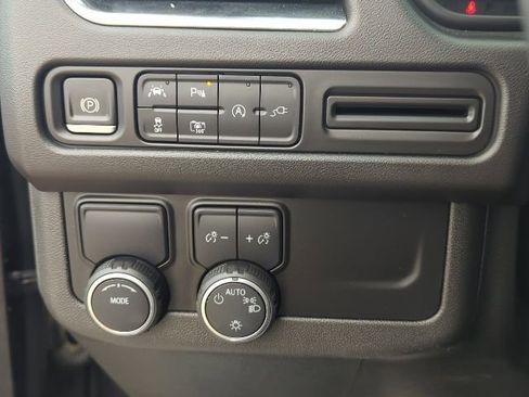 Used 2022 Chevrolet Tahoe RST w/ Luxury Package image 14