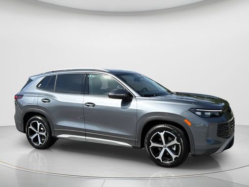 New 2026 Volkswagen Tiguan SE FWD image 5