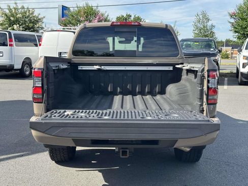 Used 2023 Nissan Frontier PRO-4X w/ Pro-4X Premium Package AWD/4WD image 26