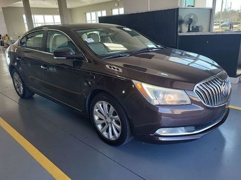 Used 2015 Buick LaCrosse Leather image 4