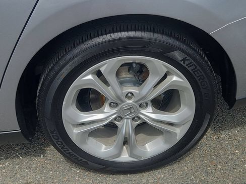 Certified 2023 Honda Accord LX image 8