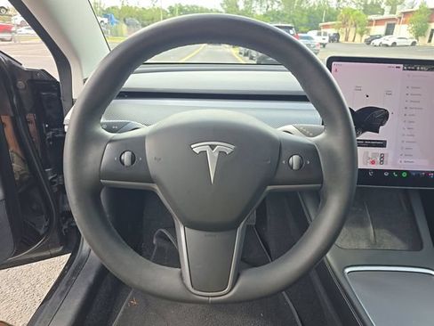 Used 2021 Tesla Model 3 Long Range AWD/4WD image 6