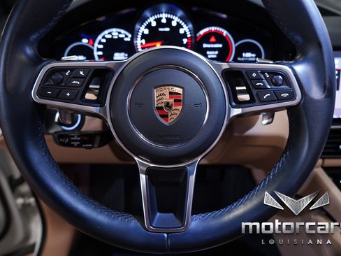 Used 2021 Porsche Cayenne AWD/4WD image 34