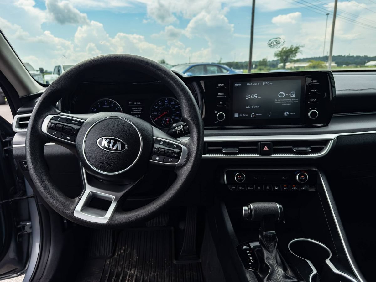 Used 2021 Kia K5 LXS FWD image 10