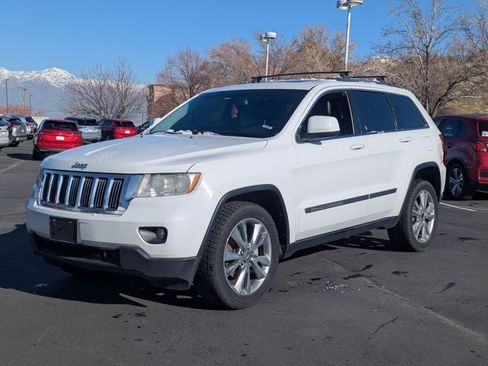Used 2013 Jeep Grand Cherokee Laredo image 8