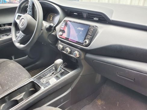 Used 2024 Nissan Kicks SV FWD image 17