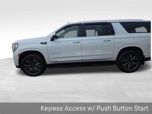 Used 2023 GMC Yukon XL Denali w/ Max Trailering Package image 18