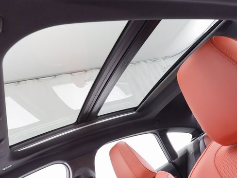 Certified 2025 BMW 228i xDrive w/ Premium Package image 12