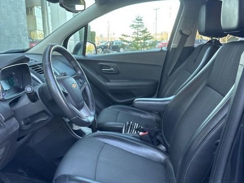 Used 2015 Chevrolet Trax LT w/ LT Plus Package image 9