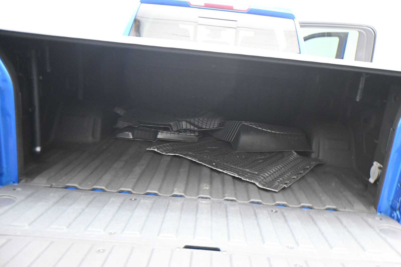 Used 2024 GMC Sierra 1500 Elevation w/ Preferred Package AWD/4WD image 14